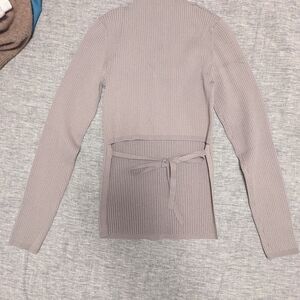Babaton Sculpt Knit Tie-Back Longsleeve